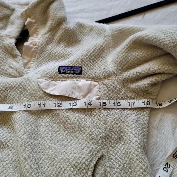 Patagonia Womens Re-Tool Snap-T Pullover Size Small S White Cream Fleece Sweater - Picture 10 of 11